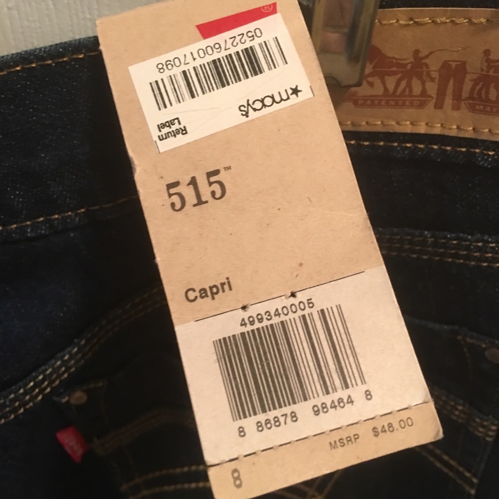 Levi’s capris - Picture 4 of 5